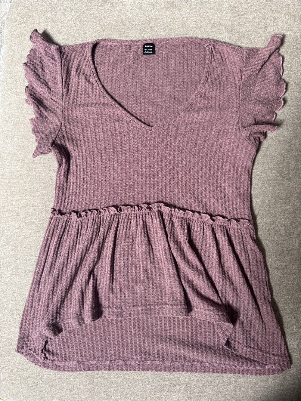 SHEIN Mauve V-Neck Ruffle Sleeve Peplum Top